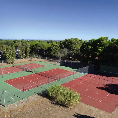 Belambra Clubs Cap D'agde - Les Lauriers Roses מלון אגדה